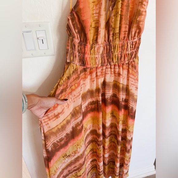 TAYLOR NWT SUNRISE VACA HALTER DRESS - Picture 3 of 8